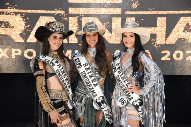 Fernanda Proença (centro da foto) foi eleita a Rainha da Expo Umuarama 2024 e Livia Queiroz (esq. da foto) e Maria Luiza da Cruz escolhidas princesas