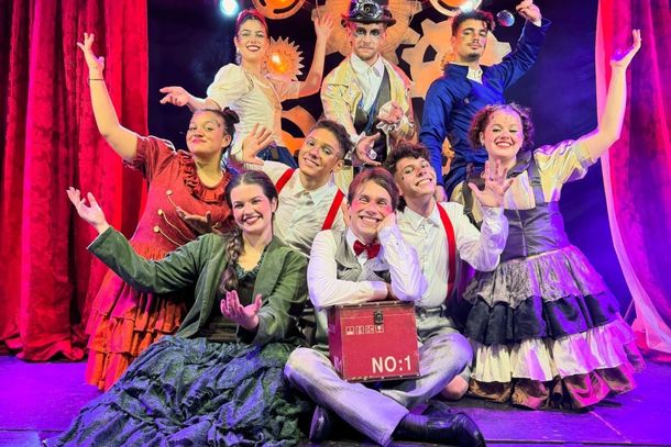 Última apresentação da turnê acontece a partir das 19h30 deste sábado (25) em Umuarama