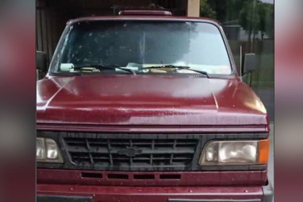 Gersom Barbosa Filho faz um apelo para localizar a sua caminhonete D20 de cor vermelha furtada na avenida Ângelo Moreira da Fonseca