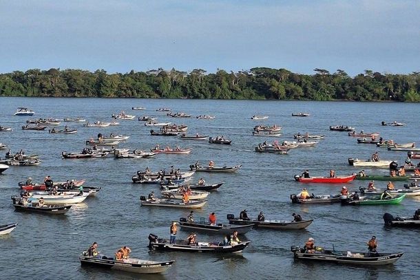 Largada da Pesca do Pacu, edi&ccedil;&atilde;o do ano passado, em Porto Camargo
