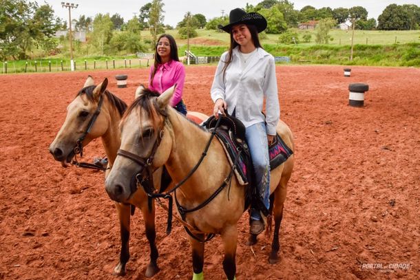 Maria e Isabelly vivem a for&ccedil;a dos sonhos no esporte de Tr&ecirc;s Tambores