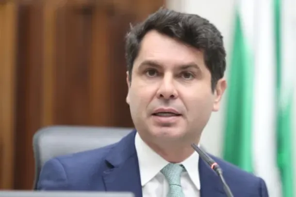 Presidente da Alep, Alexandre Curi, receber&aacute; t&iacute;tulo de Cidad&atilde;o Honor&aacute;rio de Umuarama