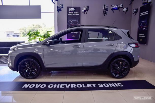 Nova linha de utilit&aacute;rios esportivos da Uvel  ganha vers&atilde;o in&eacute;dita em Umuarama