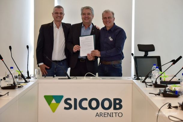Modelo de integra&ccedil;&atilde;o garante pagamento de financiamento atrav&eacute;s da pr&oacute;pria produ&ccedil;&atilde;o av&iacute;cola