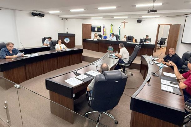 Legislativo realizou nesta segunda a &uacute;ltima sess&atilde;o do semestre