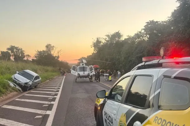Oito pessoas ficam feridas em grave engavetamento na PR-323; saiba o estado das v&iacute;timas