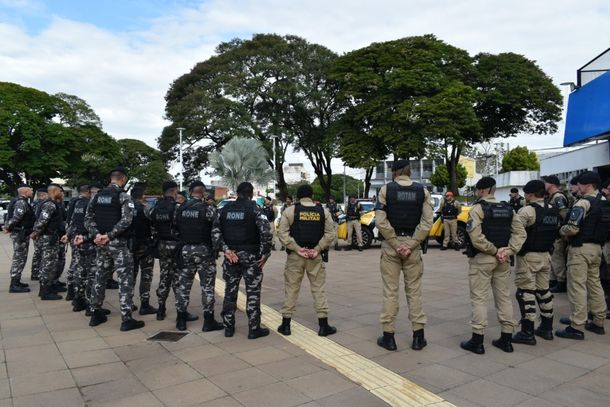 Policiamento com motos, c&atilde;es e viaturas de batalh&otilde;es estaduais inicia satura&ccedil;&atilde;o em &aacute;reas com maiores &iacute;ndices criminais