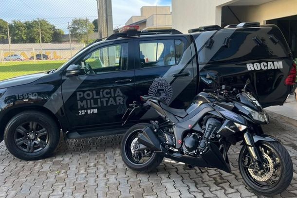Moto com escapamento irregular foi encaminhada para o p&aacute;tio do Detran