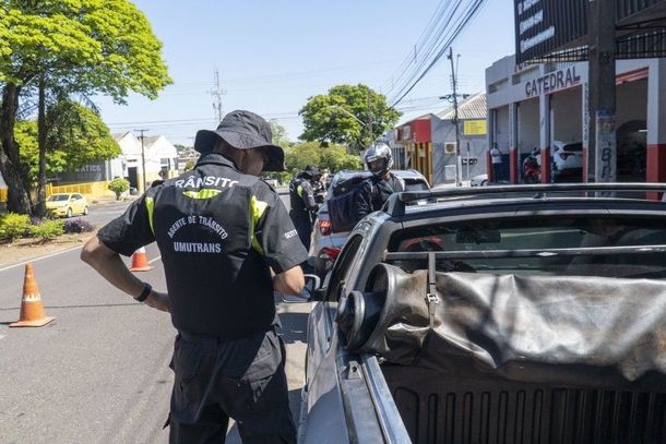 A sele&ccedil;&atilde;o oferta 12 vagas imediatas, com vencimento inicial de R$ 2.682,32 e jornada de trabalho de 40 horas semanais