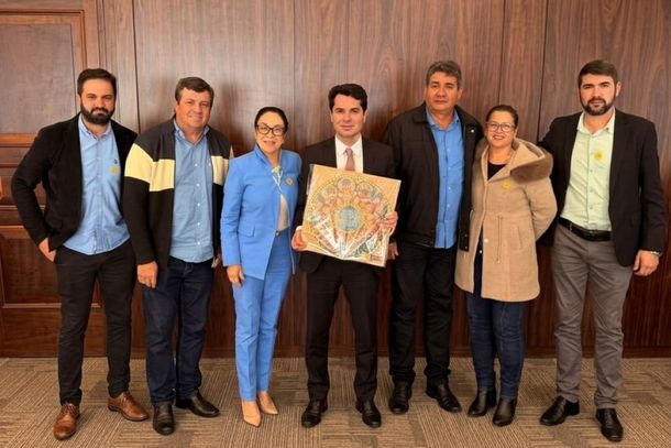 Reuni&atilde;o com o presidente da ALEP ocorreu na capital do Estado