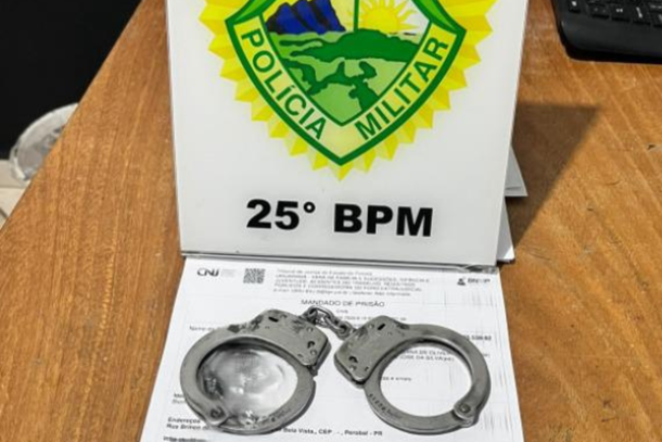 Ao t&eacute;rmino da ocorr&ecirc;ncia, o homem e os objetos apreendidos foram encaminhados &agrave; Delegacia de Pol&iacute;cia Civil de Alto Piquiri