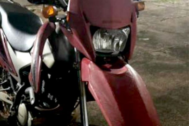Moto foi apreendida e encaminhada para a delegacia de Ipor&atilde;