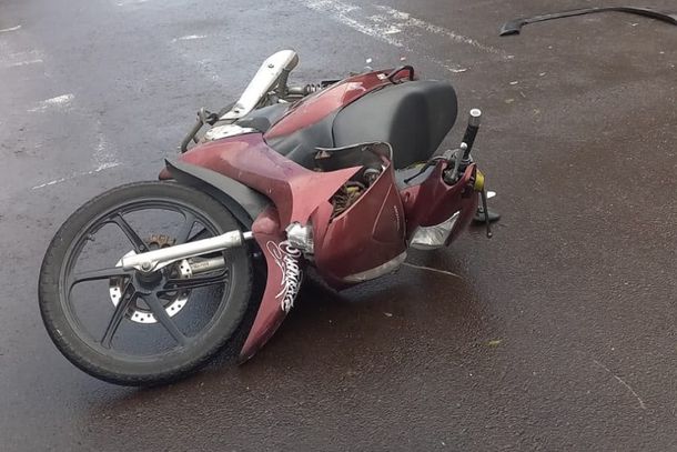 Com d&eacute;bitos, moto foi recolhida ao p&aacute;tio do 25&ordm; BPM