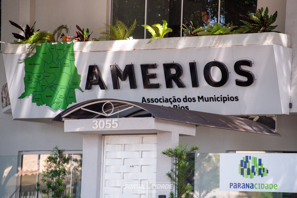 Munic&iacute;pios da Amerios e de outras duas associa&ccedil;&otilde;es participam de evento em Campo Mour&atilde;o nesta quarta