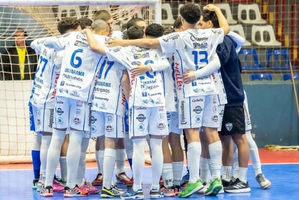 A estreia do Umuarama Futsal ocorre na noite desta segunda-feira (27), &agrave;s 20h, em um duelo de peso contra a equipe do Corinthians
