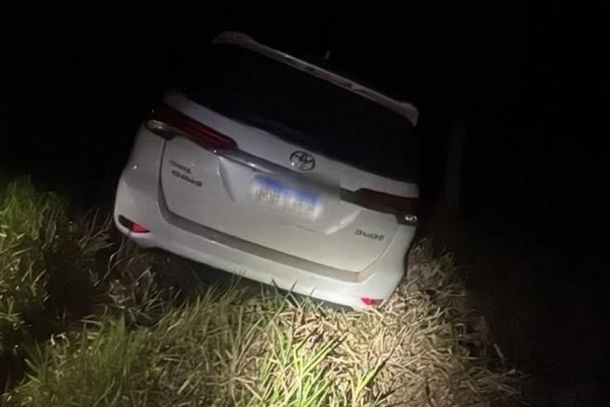Ve&iacute;culo foi visualizado por policiais militares que passavam pela PR-682