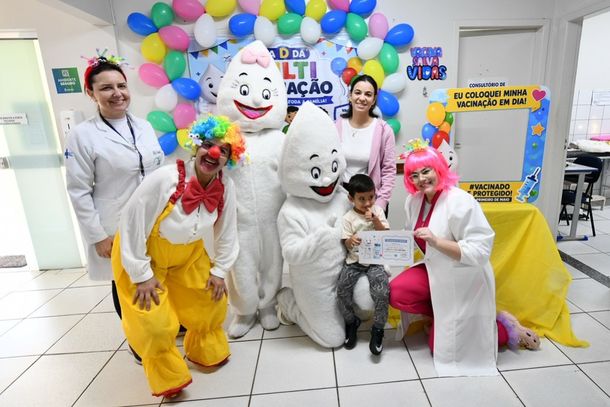 A a&ccedil;&atilde;o envolveu todas as salas de vacina&ccedil;&atilde;o das Unidades B&aacute;sicas de Sa&uacute;de (UBS) de Umuarama