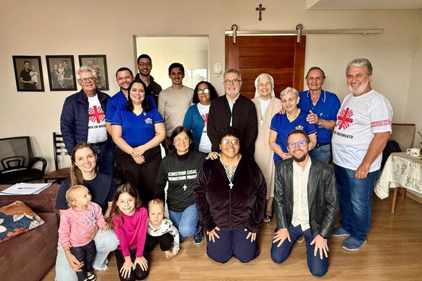 A entrega aconteceu por meio de parceria entre a Par&oacute;quia Nossa Senhora Aparecida de Tapejara, a C&aacute;ritas Diocesana e o Rotary Club