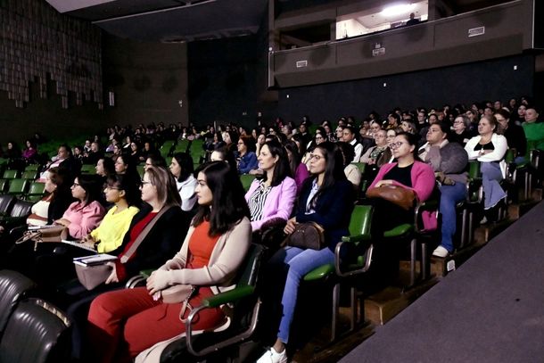Professores ser&atilde;o bonificados ap&oacute;s aprova&ccedil;&atilde;o de cr&eacute;dito especial