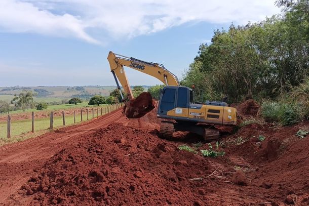 Estradas rurais sem pavimenta&ccedil;&atilde;o totalizam cerca de 600 quil&ocirc;metros em todo o territ&oacute;rio de Umuarama
