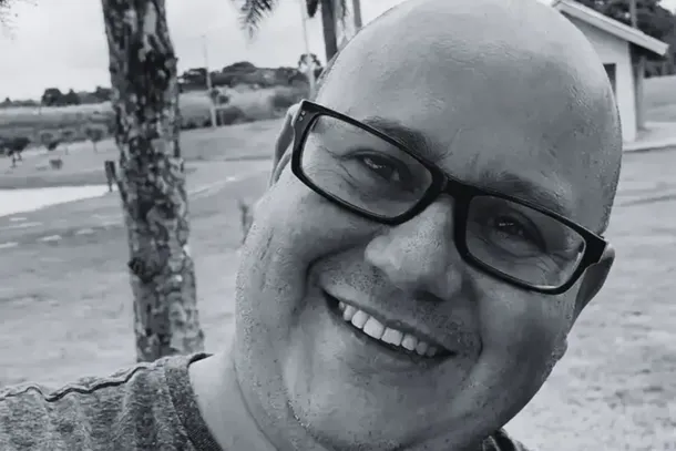 Gleison Pereira Nobre &eacute; velado no Memorial Umuprev; sepultamento ocorre nesta ter&ccedil;a-feira (25), &agrave;s 11h