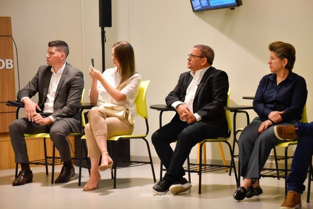CDU debate futuro do centro comercial de Umuarama em meio &agrave; vac&acirc;ncia