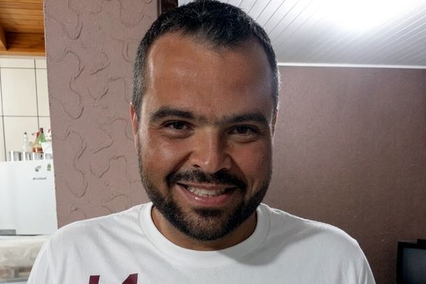 O advogado Rafael Pai&atilde;o, de 42 anos, n&atilde;o resistiu aos ferimentos e teve a morte constatada pela equipe m&eacute;dica ainda no local