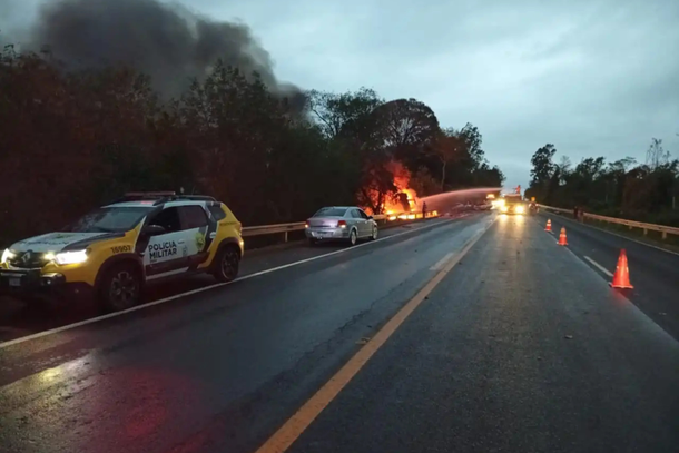 Equipes do Corpo de Bombeiros, Samu, Defesa Civil e da per&iacute;cia t&eacute;cnica foram mobilizadas para atender a segunda ocorr&ecirc;ncia