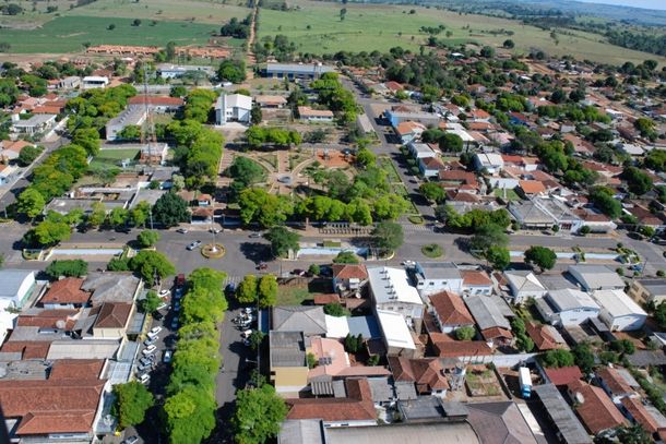 A a&ccedil;&atilde;o foi proposta pelo Minist&eacute;rio P&uacute;blico do Paran&aacute; ap&oacute;s a apura&ccedil;&atilde;o dos fatos pela Promotoria de Justi&ccedil;a de Icara&iacute;ma