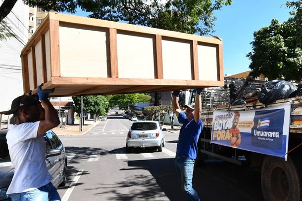 Opera&ccedil;&atilde;o Bota Fora segue em andamento na cidade, com rotas divulgadas periodicamente para diferentes bairros