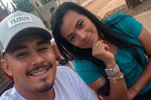 Moradores de Perobal, M&ocirc;nica da Silva Cordeiro, de 41 anos, e seu filho, Allan Henrique Cordeiro dos Santos, de 26 anos, foram oficialmente identificados
