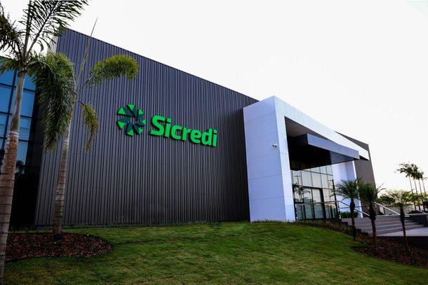Com 37 anos de hist&oacute;ria, a cooperativa tem ampliado sua atua&ccedil;&atilde;o e levado o modelo de cooperativismo financeiro a diferentes regi&otilde;es