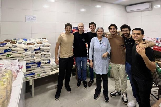 Campanha de Direito arrecada quase duas toneladas de alimentos para o Lar Santa Faustina
