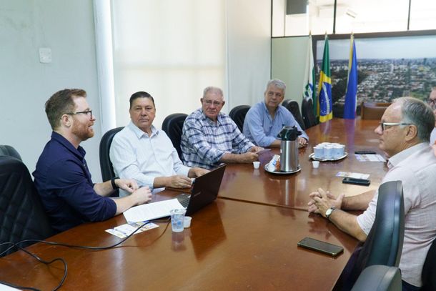 Nesta quinta, o coordenador da ag&ecirc;ncia local do IBGE, Paulo Cardozo Lavado, realizou a primeira reuni&atilde;o censit&aacute;ria deste levantamento