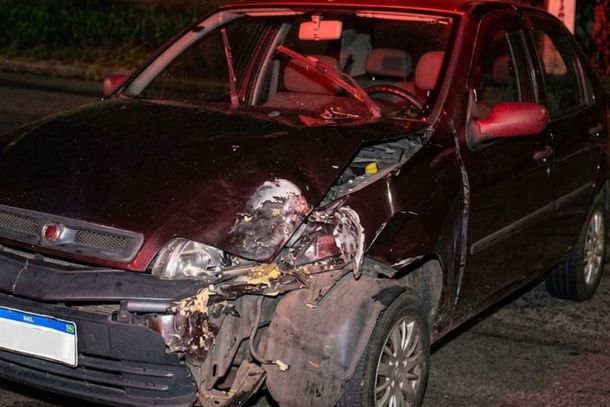 Durante a ocorr&ecirc;ncia, a mulher apresentou comportamento agressivo, sendo necess&aacute;rio o uso de algemas