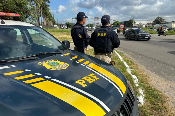 PRF intensifica fiscaliza&ccedil;&atilde;o nas rodovias de SC nesta semana