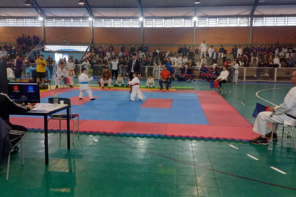 Torneio de Karat&ecirc; re&uacute;ne 202 atletas e movimenta Porto Uni&atilde;o