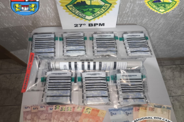 PM prende homem e apreende adolescente por tr&aacute;fico de drogas em Porto Vit&oacute;ria