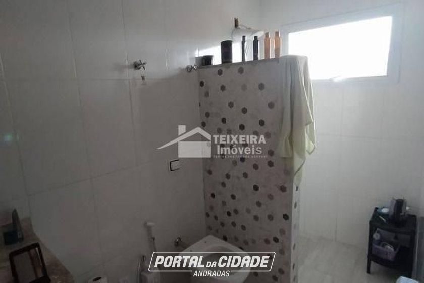 Casa &agrave; venda - 250m&sup2; - Centro