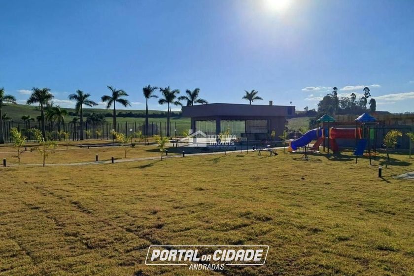 Terreno &agrave; venda - 1000m&sup2; - Quinta das Flores