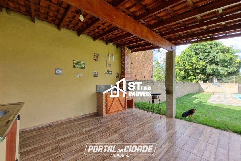 Ch&aacute;cara &agrave; venda - 650m&sup2; - Rural