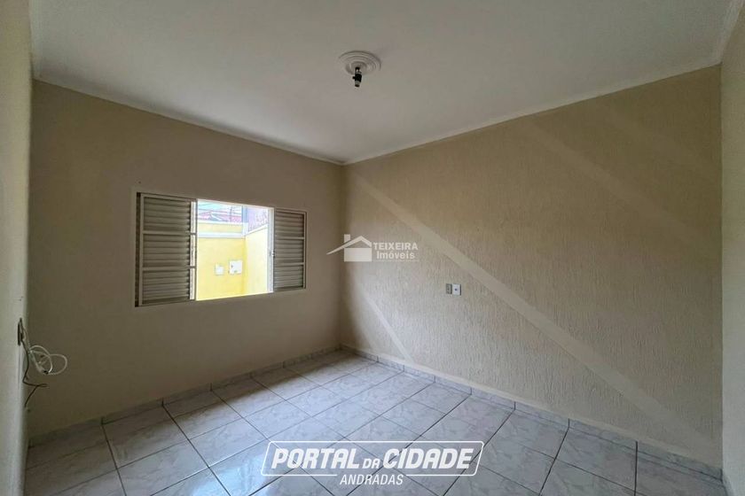 Casa para alugar - 200m&sup2; - Jardim Ip&ecirc;