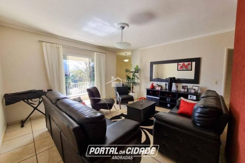 Sobrado &agrave; venda - 150m&sup2; - Pirapitinga
