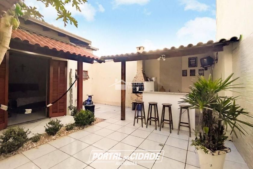 Casa &agrave; venda - 200m&sup2; - Jardim Ip&ecirc;