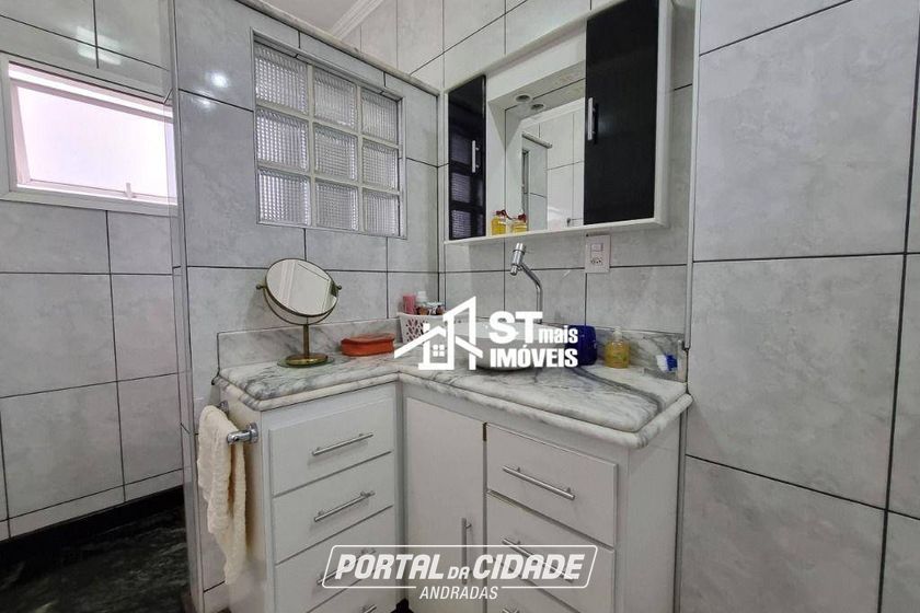 Apartamento &agrave; venda - 192m&sup2; - Centro
