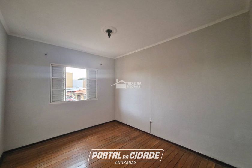 Casa para alugar - 140m&sup2; - Vila Tiradentes