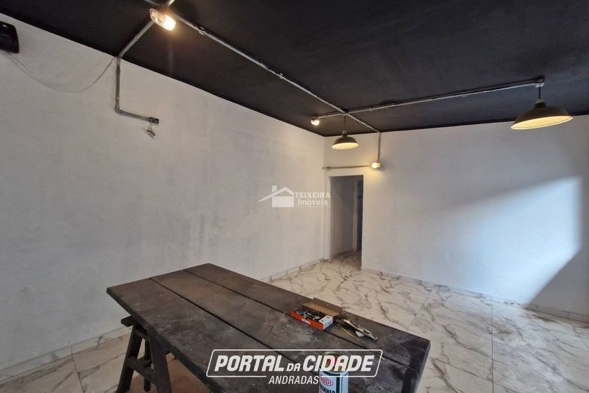 Casa para alugar - 100m&sup2; - Jardim Muterle