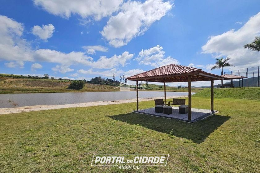 Terreno &agrave; venda - 1000m&sup2; - Quinta das Flores