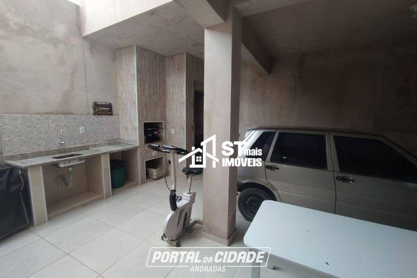 Casa &agrave; venda - 250m&sup2; - Centro
