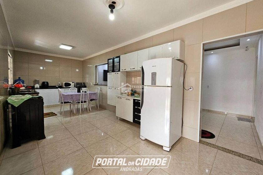 Ch&aacute;cara &agrave; venda - 443m&sup2; - Vargem do Rigoni
